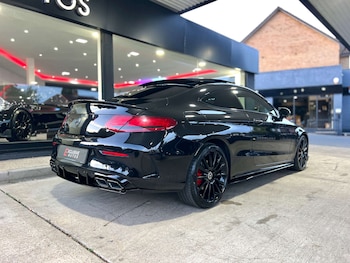Used Mercedes-Benz C-Class 2018 for sale - 75982497: Photo