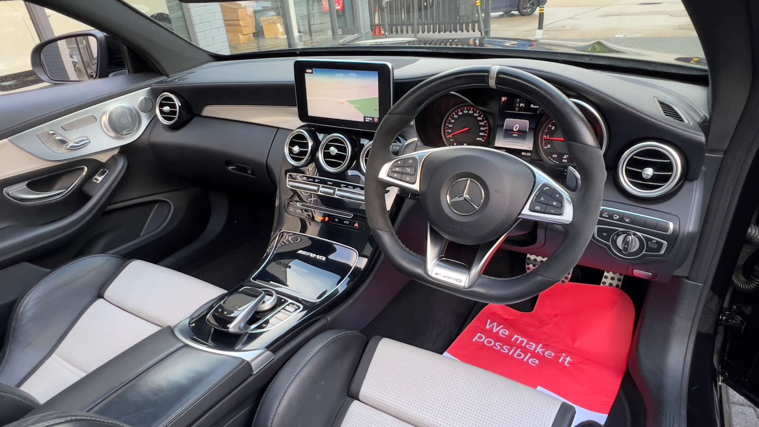 Used Mercedes-Benz C Class 2017 for sale - 76319696: Photo 4