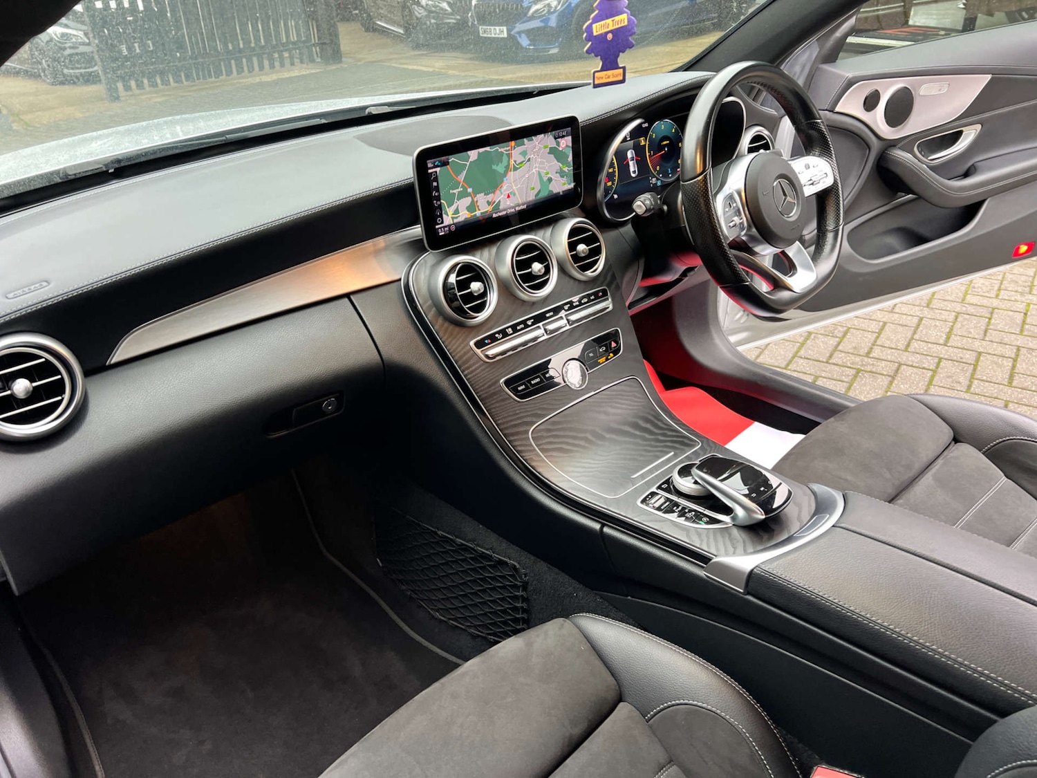 Used Mercedes-Benz C Class 2018 for sale - 76596636: Photo 18