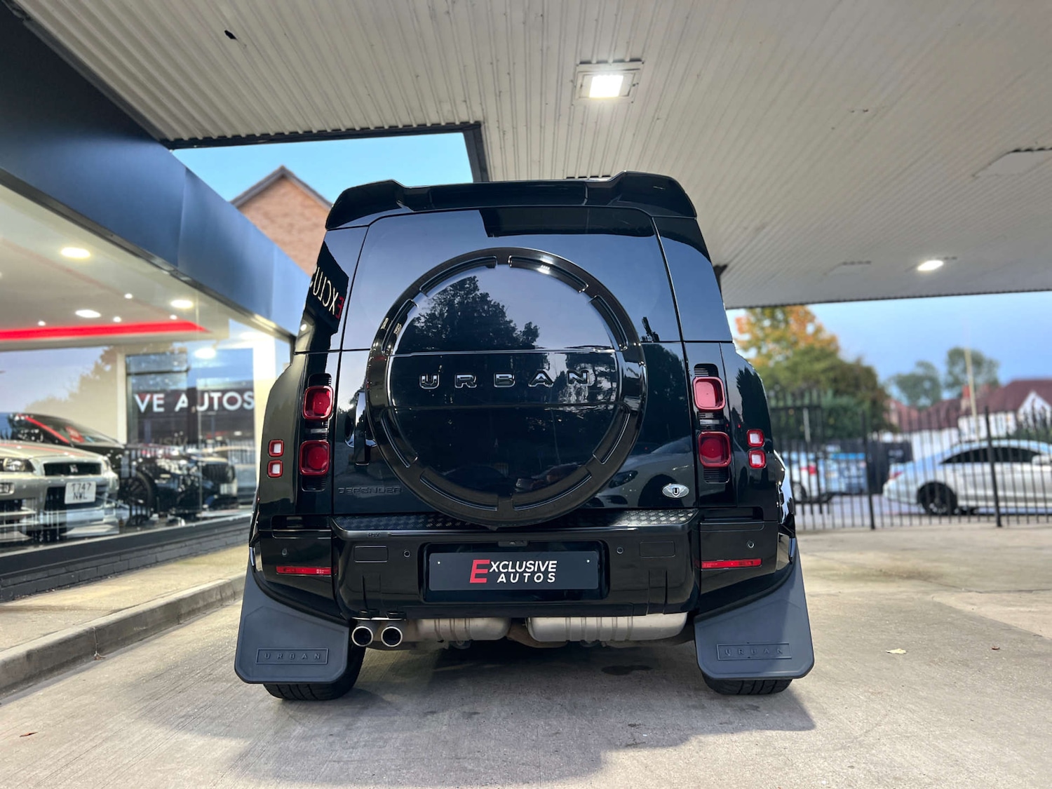 Used Land Rover Defender 2022 for sale - 76127604: Photo 56