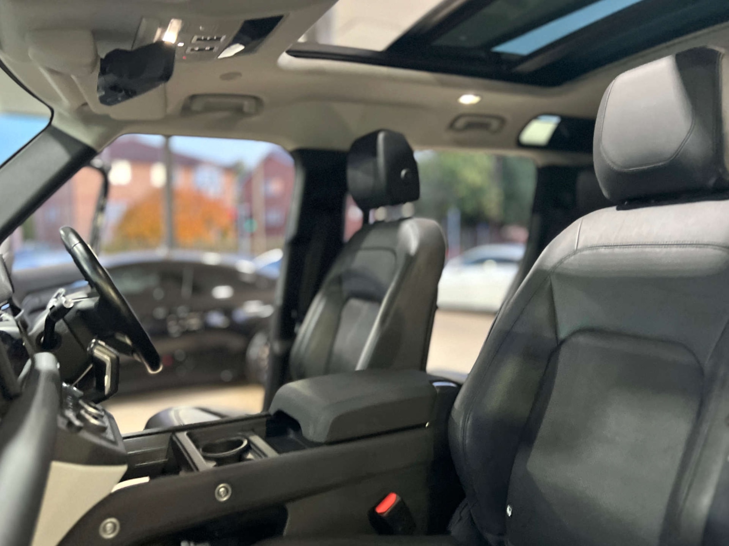 Used Land Rover Defender 2022 for sale - 76127604: Photo 81