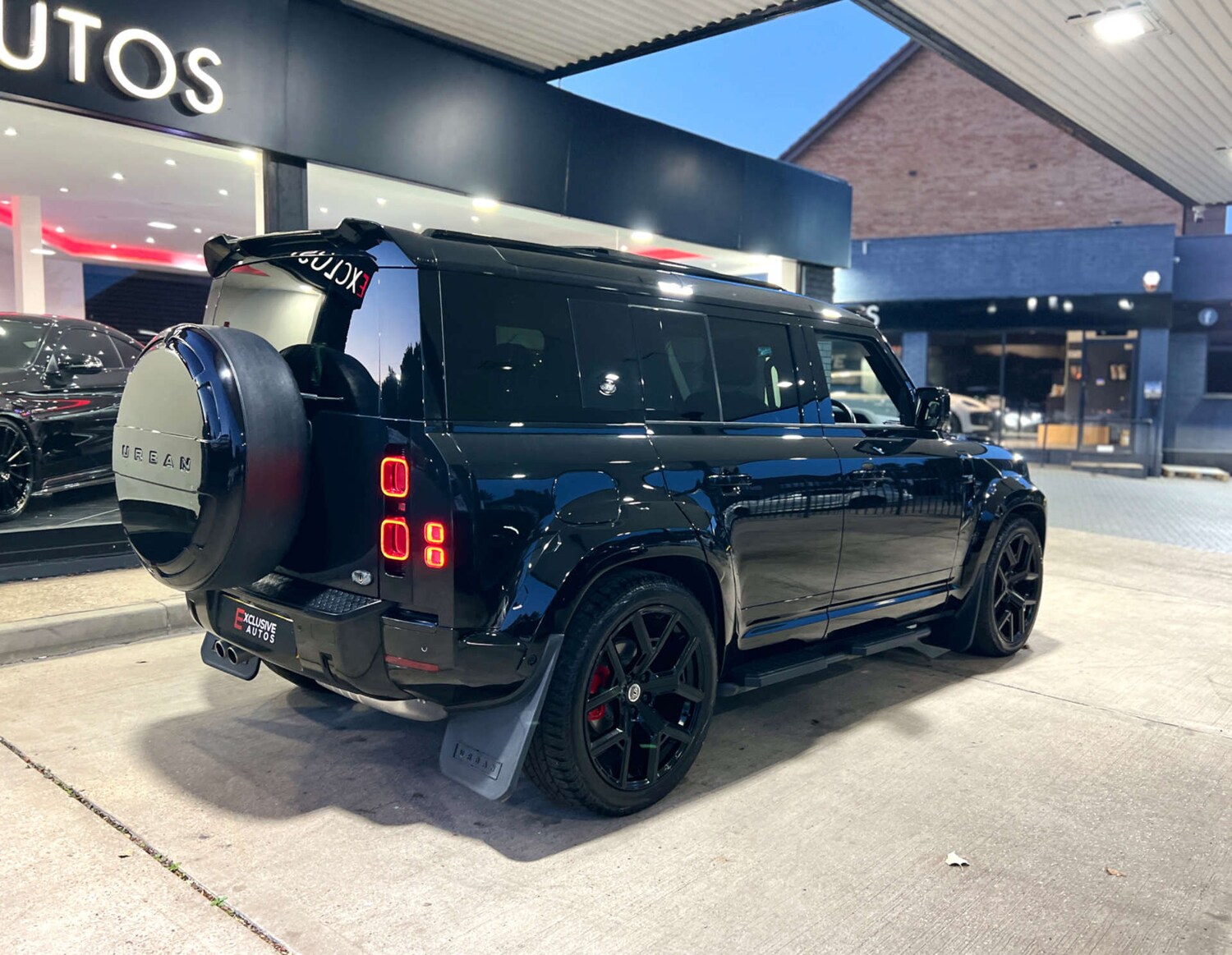 Used Land Rover Defender 2022 for sale - 76127604: Photo 91