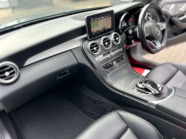 Used Mercedes-Benz C Class 2018 for sale - 76316521: Photo 11