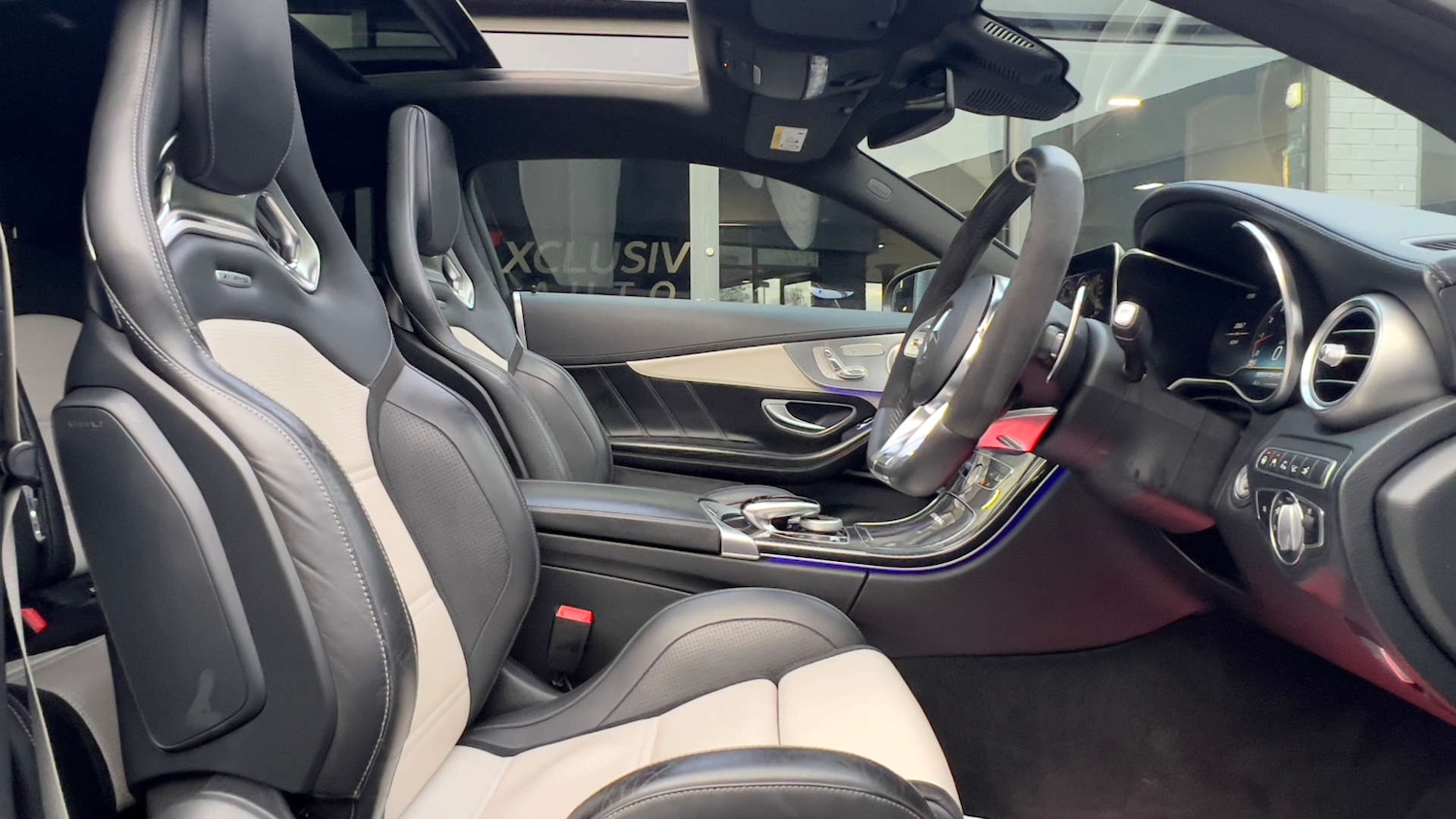 Used Mercedes-Benz C Class 2019 for sale - 76574594: Photo 2