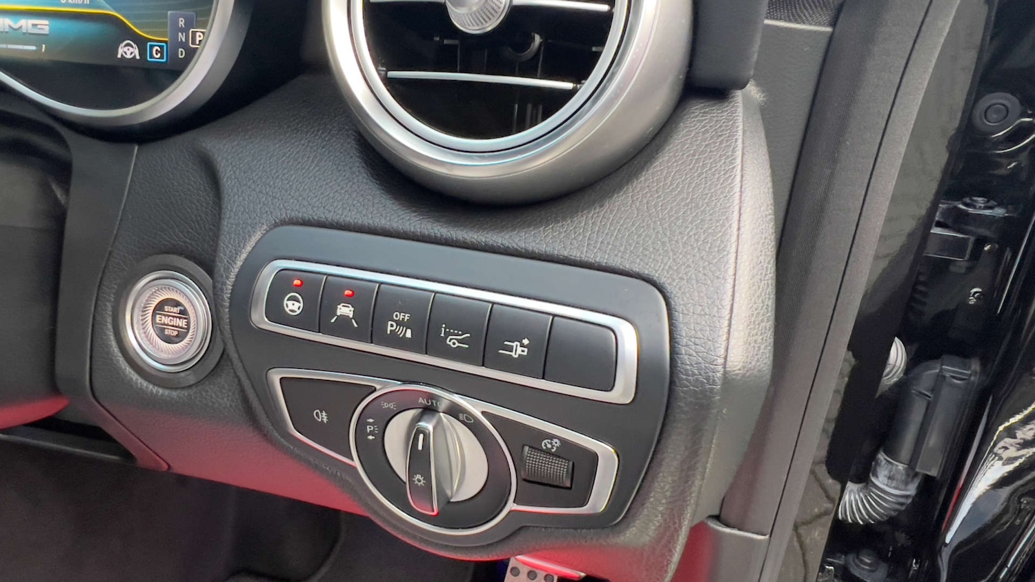 Used Mercedes-Benz C Class 2019 for sale - 76574594: Photo 32