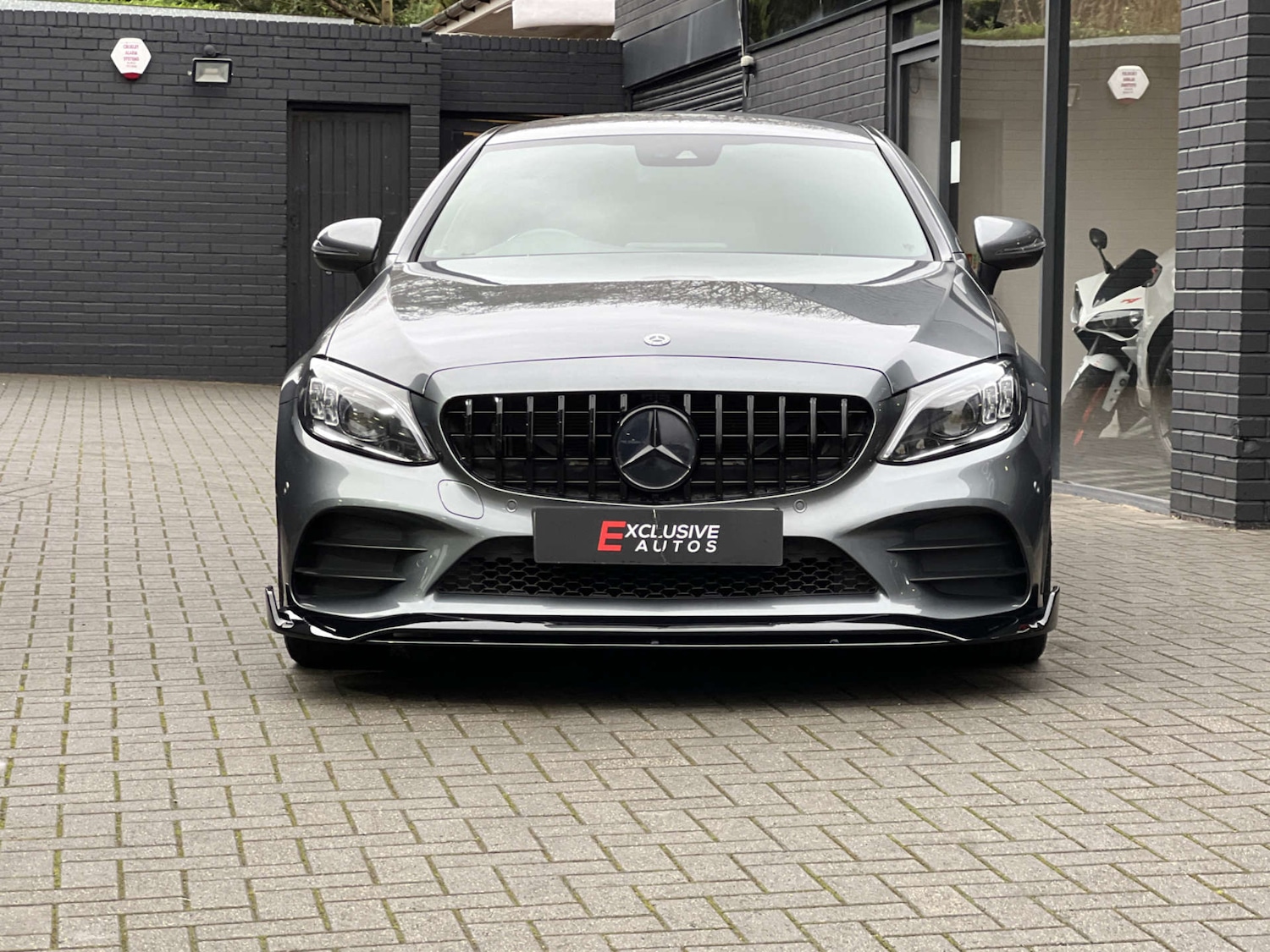 Used Mercedes-Benz C Class 2018 for sale - 76924750: Photo 15