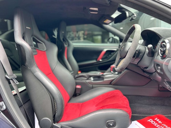 Used Nissan GT-R 2017 for sale - 74375871: Photo 12