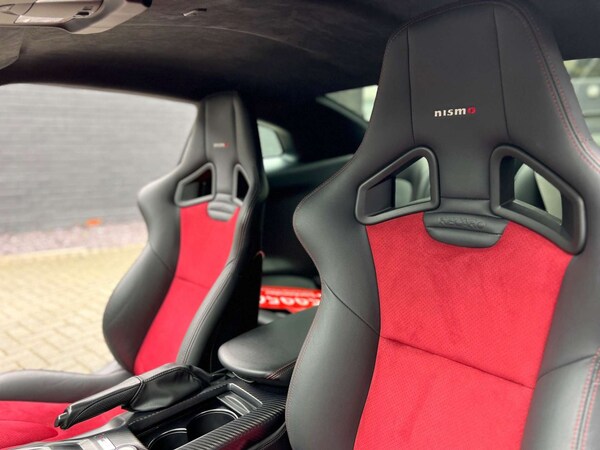 Used Nissan GT-R 2017 for sale - 74375871: Photo 19