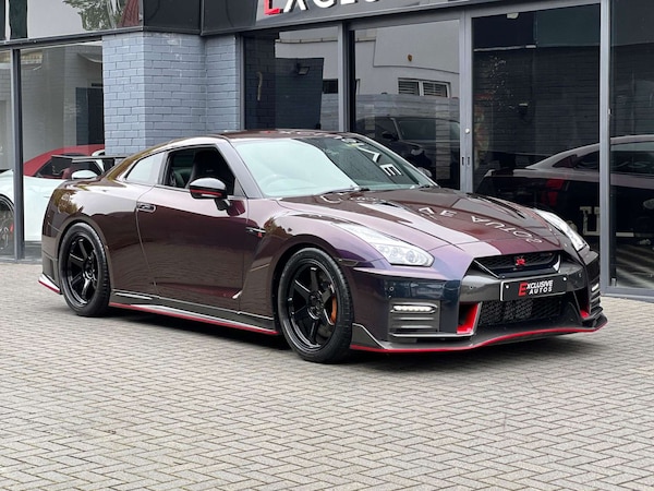 Used Nissan GT-R 2017 for sale - 74375871: Photo 7