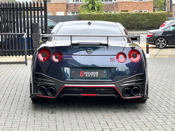 Used Nissan GT-R 2017 for sale - 74375871: Photo 9