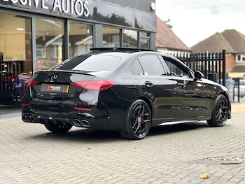 Used Mercedes-Benz C Class 2023 for sale - 76640012: Photo