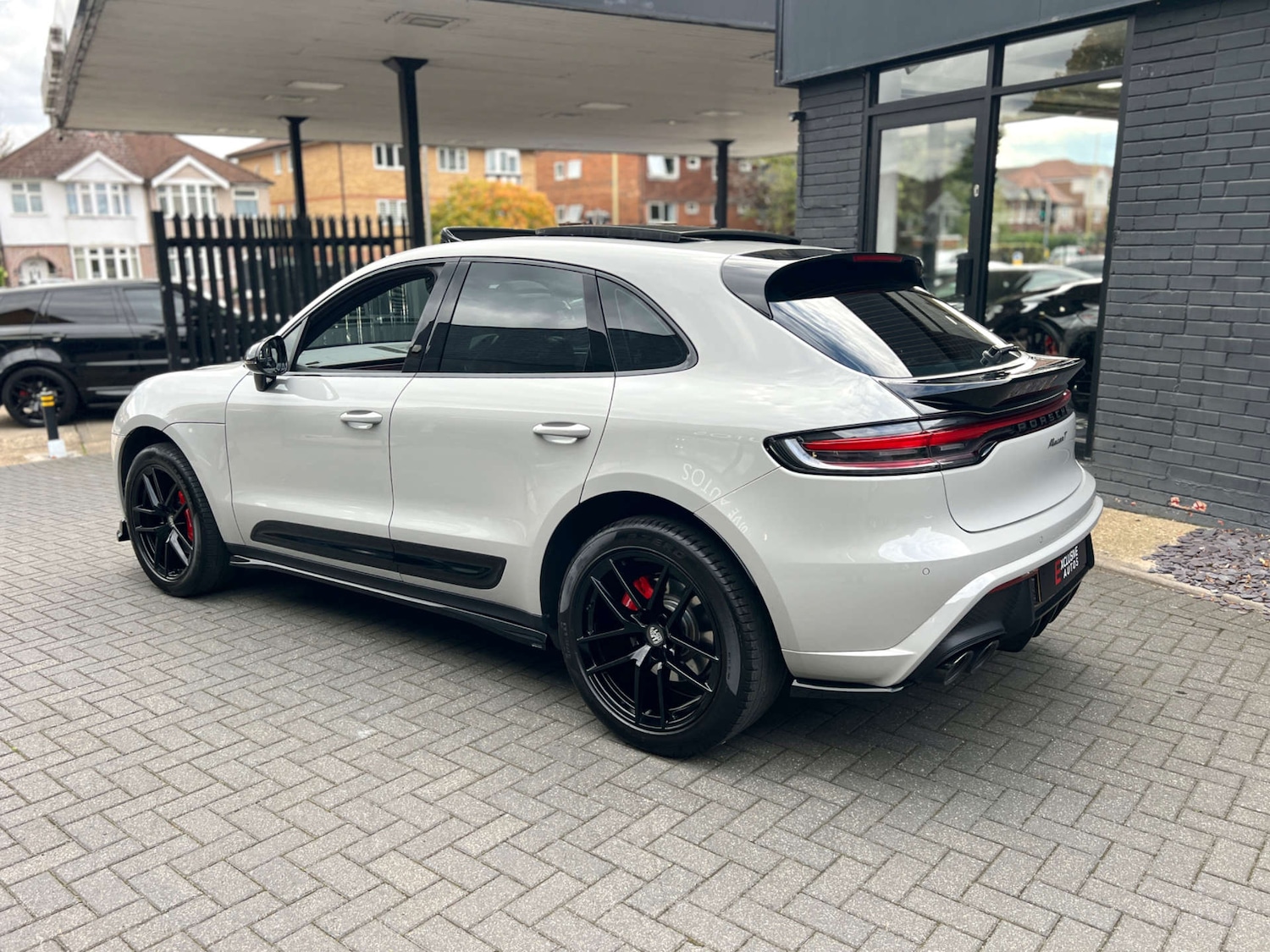 Used Porsche Macan 2023 for sale - 76600549: Photo 13