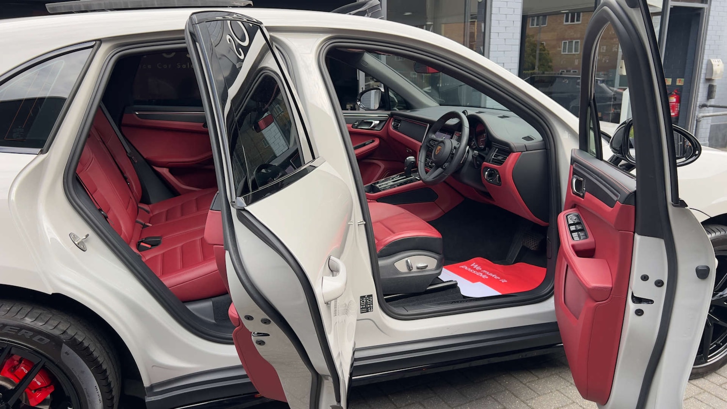 Used Porsche Macan 2023 for sale - 76600549: Photo 14