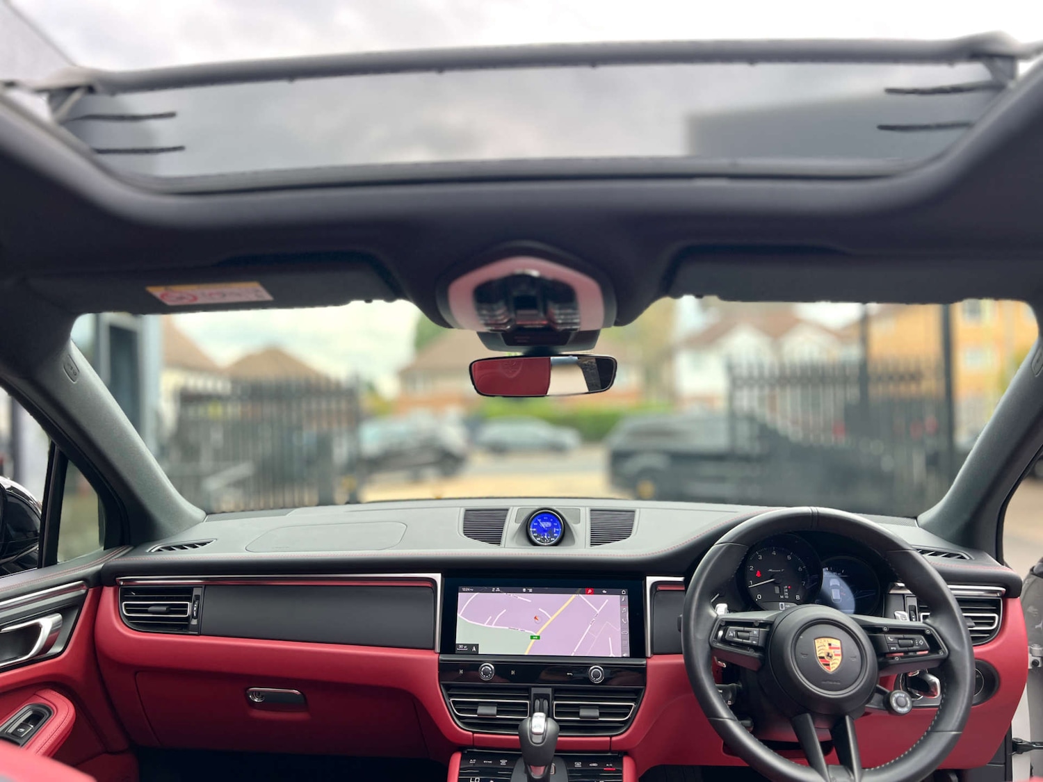 Used Porsche Macan 2023 for sale - 76600549: Photo 44