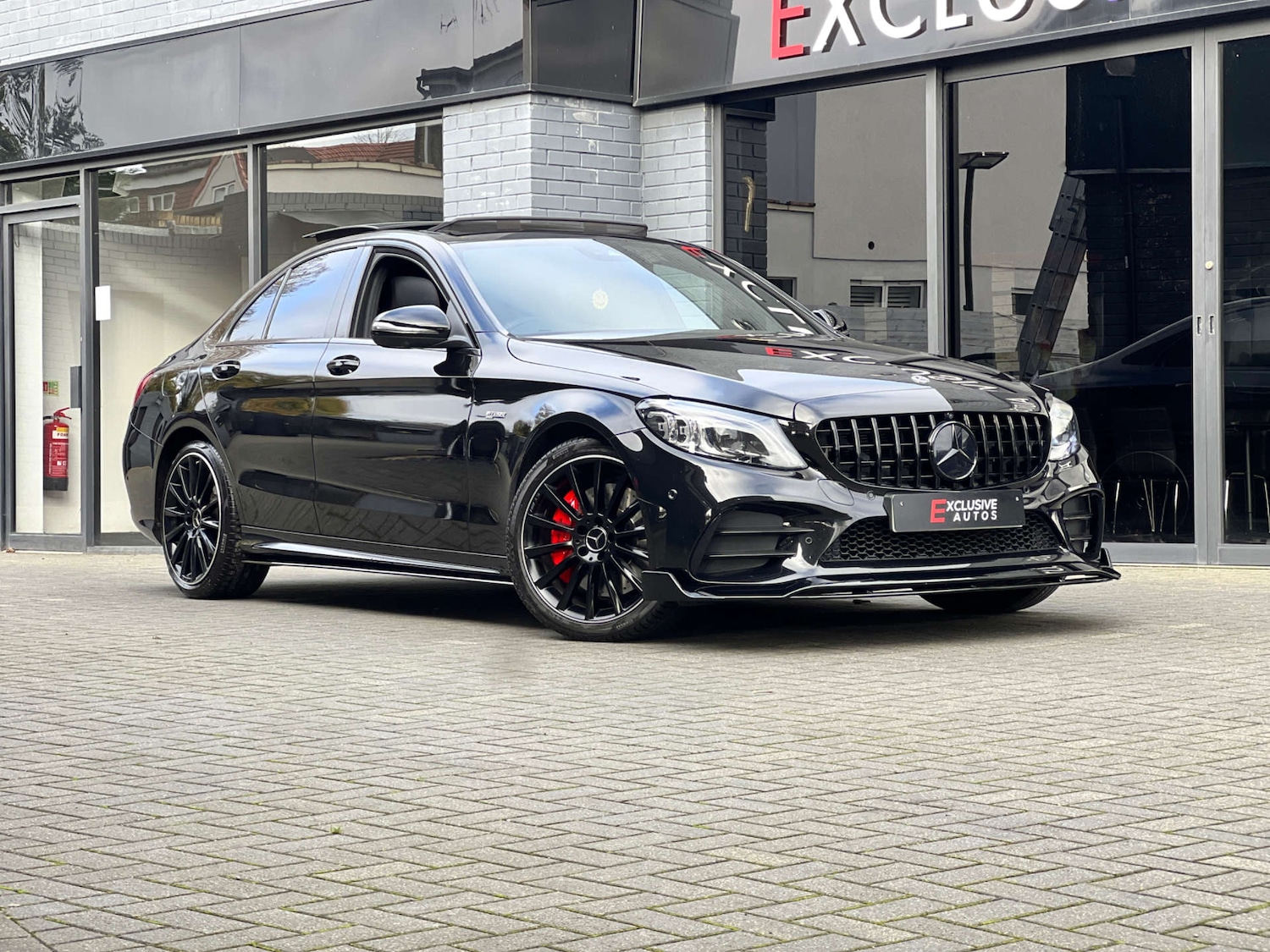 Used Mercedes-Benz C Class 2019 for sale - 76643749: Photo 1