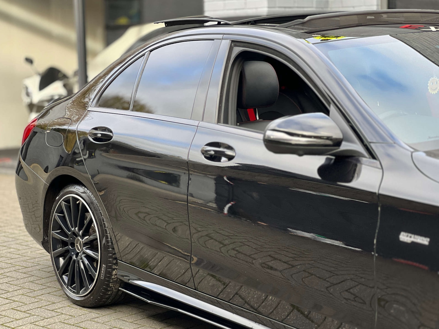 Used Mercedes-Benz C Class 2019 for sale - 76643749: Photo 15