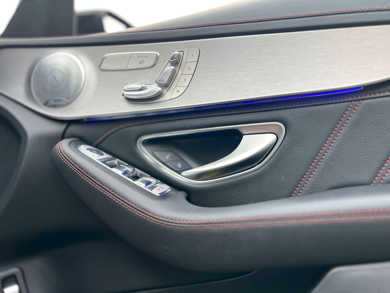 Used Mercedes-Benz C Class 2019 for sale - 76643749: Photo 17