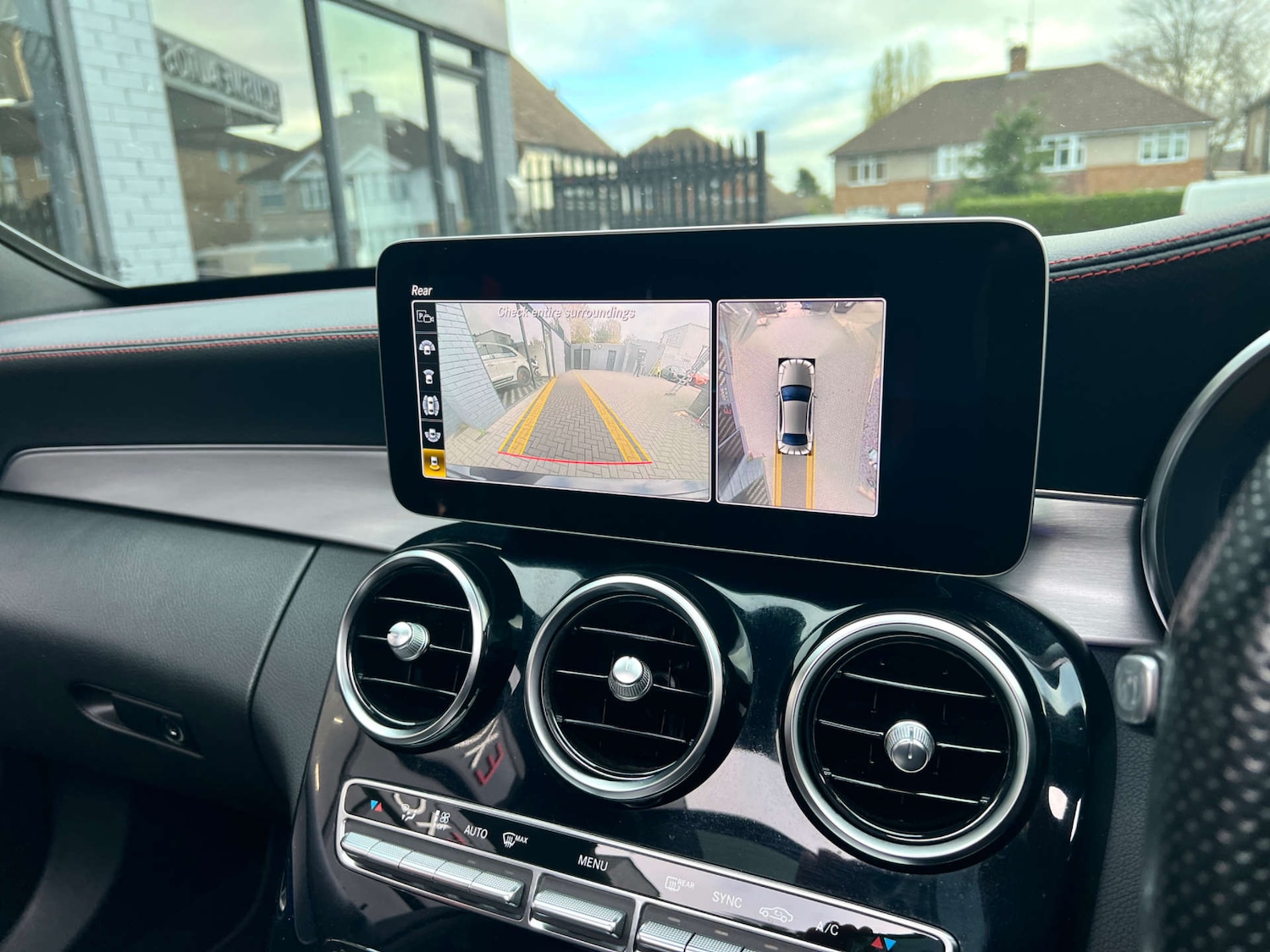 Used Mercedes-Benz C Class 2019 for sale - 76643749: Photo 9