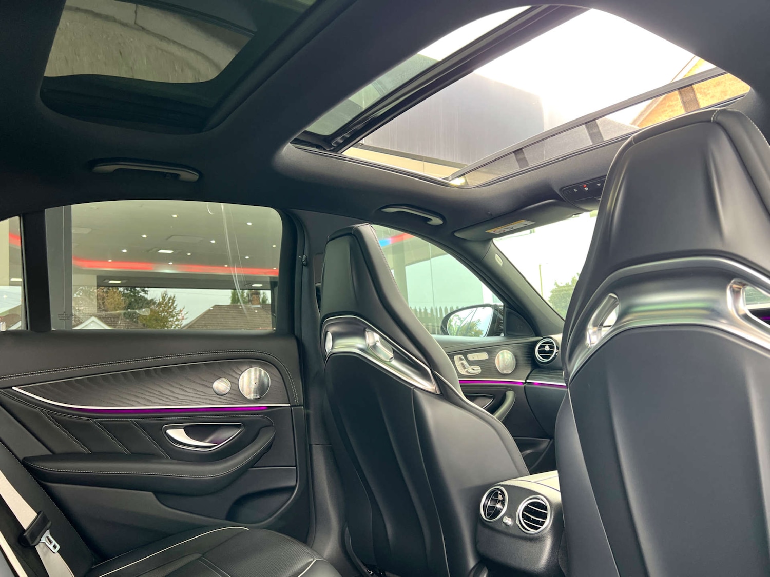 Used Mercedes-Benz E Class 2019 for sale - 76600813: Photo 31