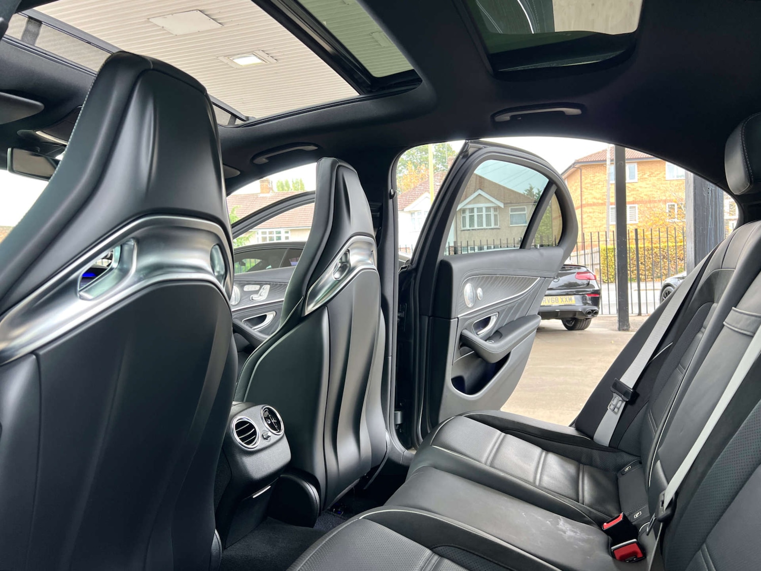 Used Mercedes-Benz E Class 2019 for sale - 76600813: Photo 42