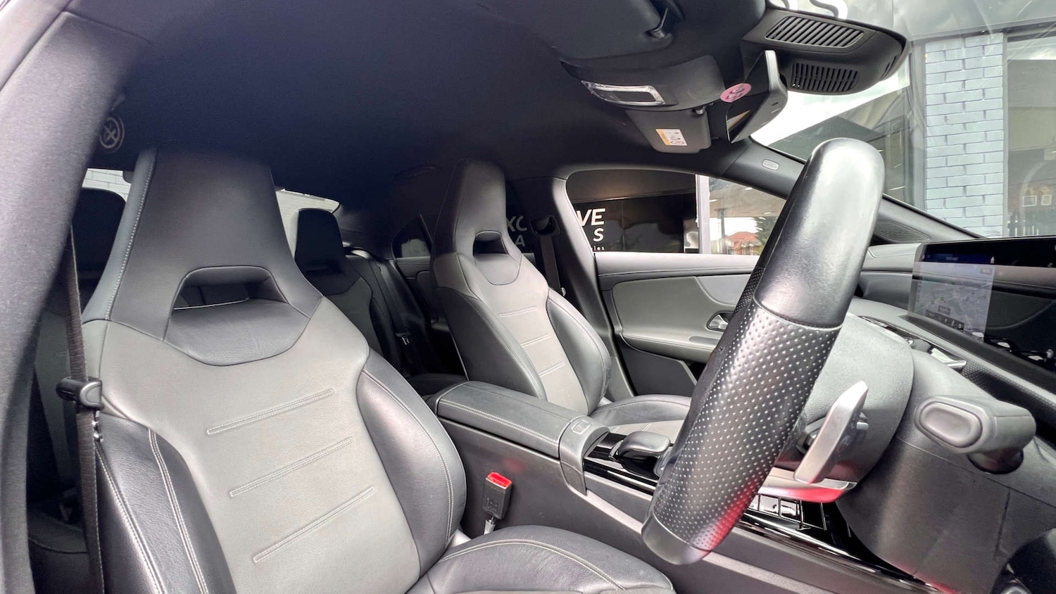 Used Mercedes-Benz CLA 2021 for sale - 76363672: Photo 2