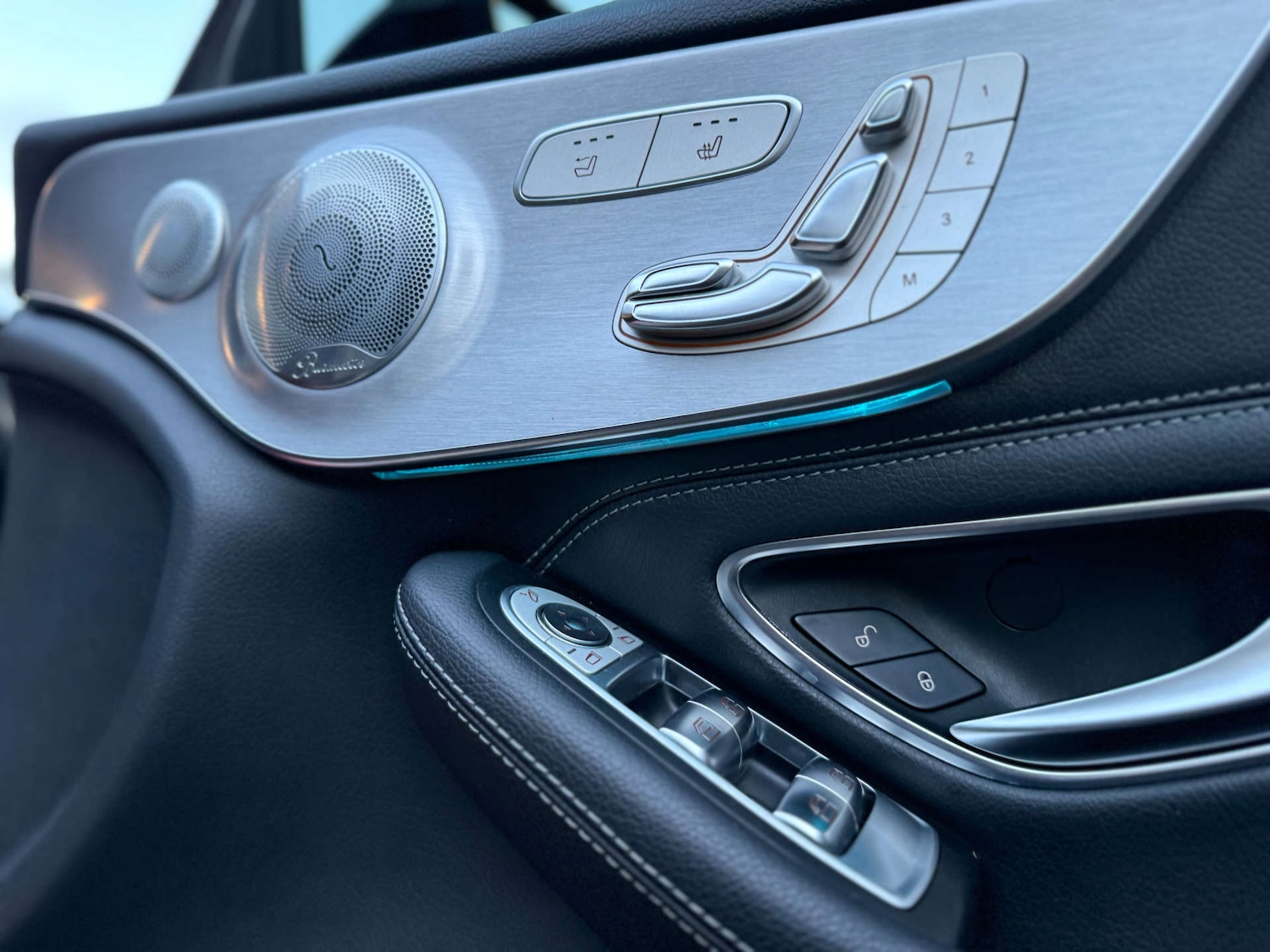 Used Mercedes-Benz C Class 2017 for sale - 76829758: Photo 11