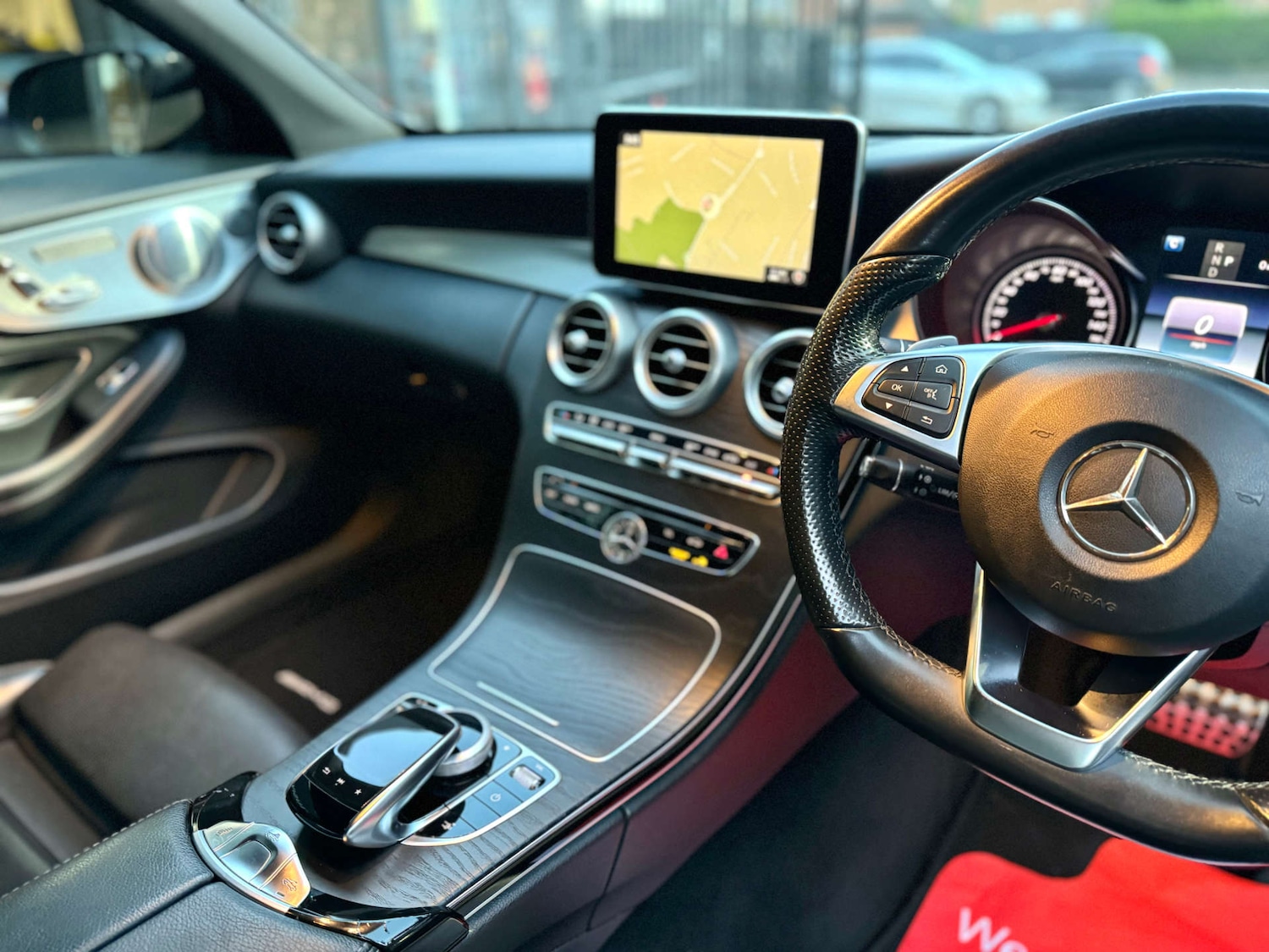 Used Mercedes-Benz C Class 2017 for sale - 76829758: Photo 7