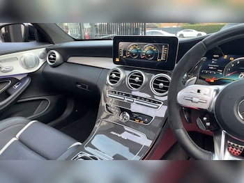 Used Mercedes-Benz C Class 2019 for sale - 77393371: Photo