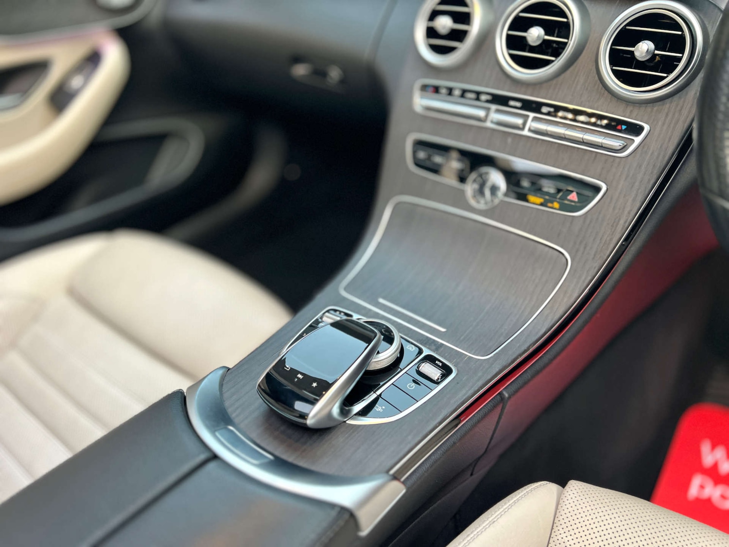 Used Mercedes-Benz C Class 2018 for sale - 77775419: Photo 36