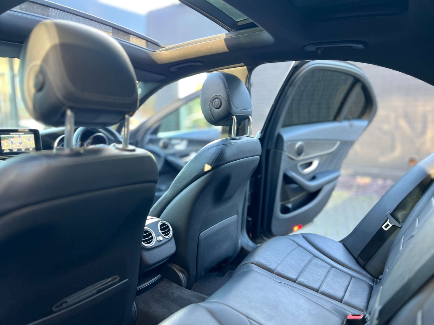 Used Mercedes-Benz C Class 2017 for sale - 76829708: Photo 11