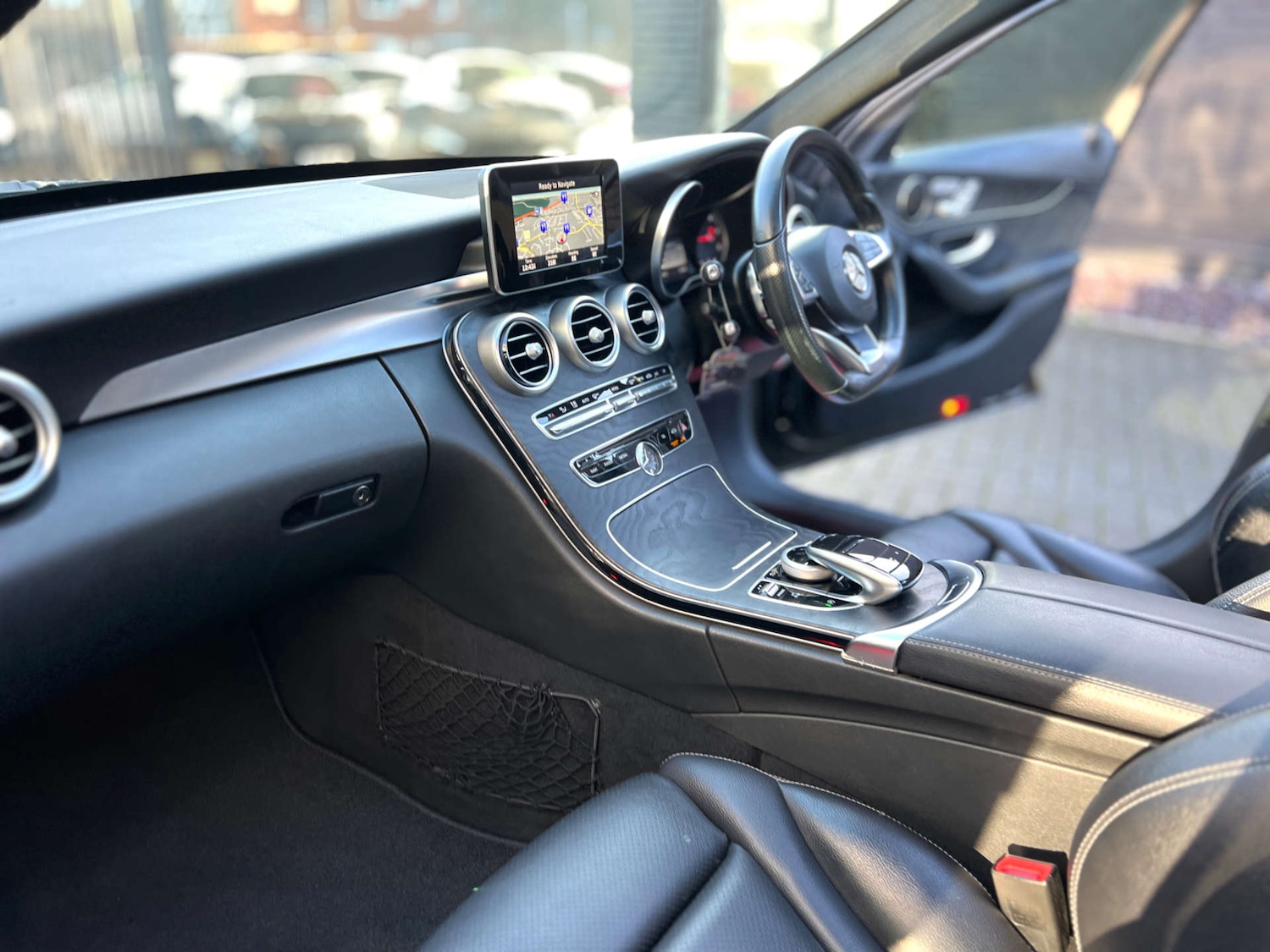 Used Mercedes-Benz C Class 2017 for sale - 76829708: Photo 28