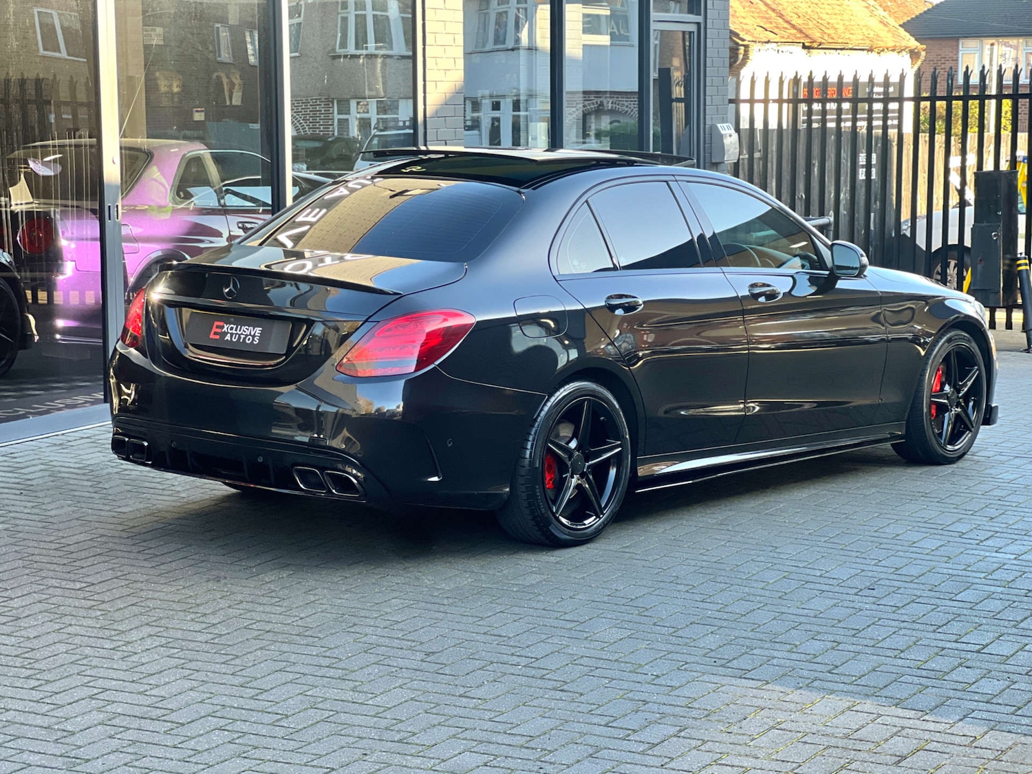 Used Mercedes-Benz C Class 2017 for sale - 76829708: Photo 3