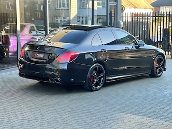 Used Mercedes-Benz C Class 2017 for sale - 76829708: Photo