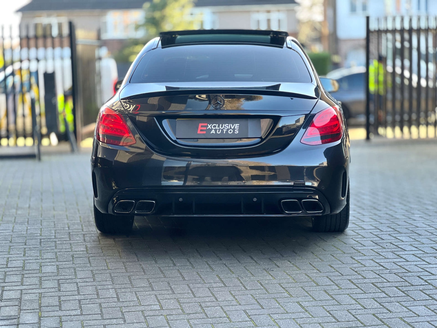 Used Mercedes-Benz C Class 2017 for sale - 76829708: Photo 4