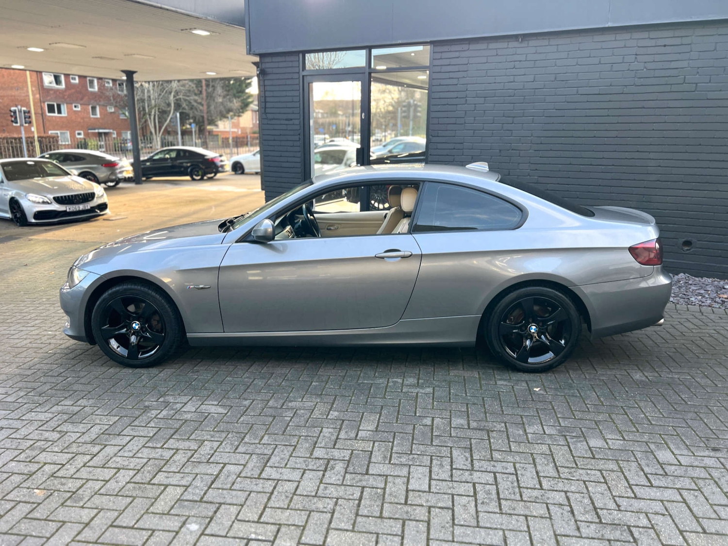 Used BMW 3 Series 2012 for sale - 76942852: Photo 12