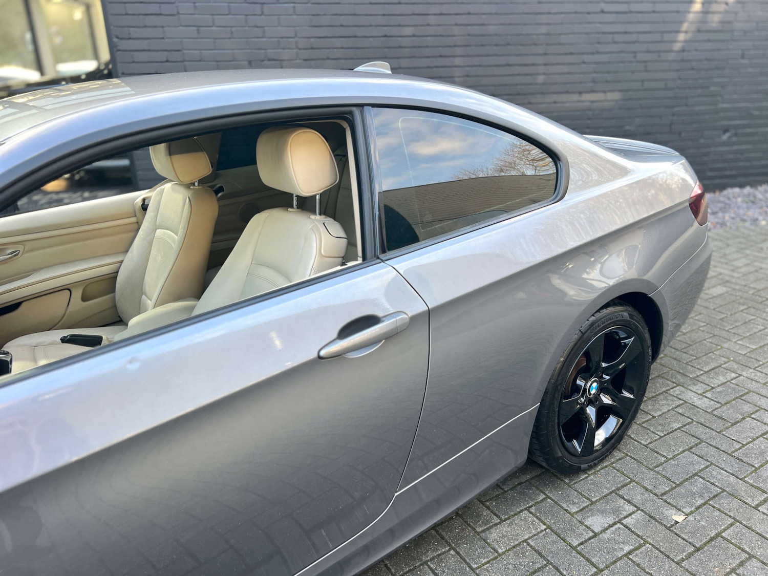 Used BMW 3 Series 2012 for sale - 76942852: Photo 23