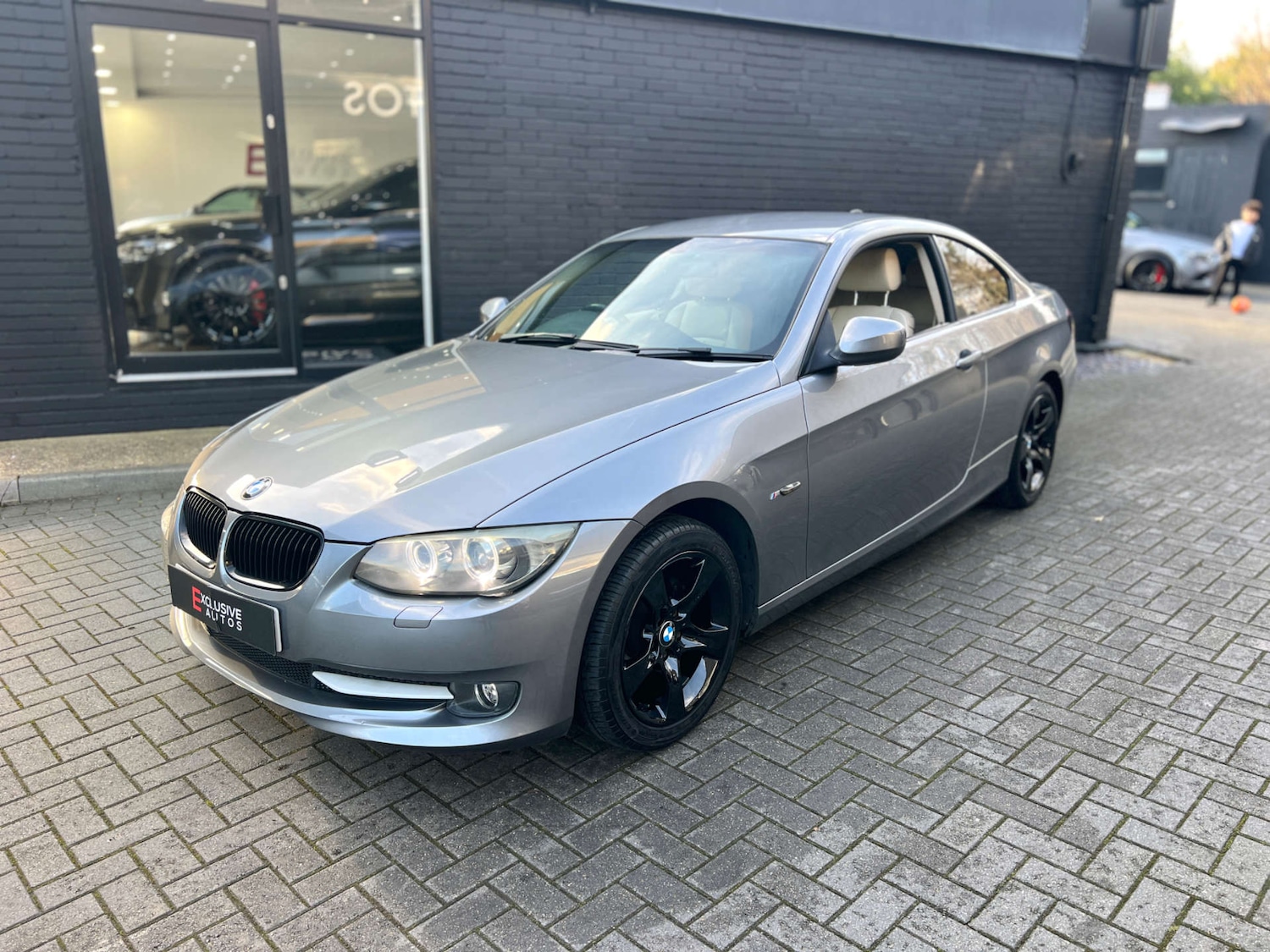 Used BMW 3 Series 2012 for sale - 76942852: Photo 25