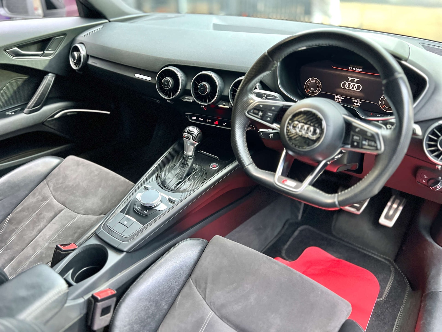 Used Audi TT 2017 for sale - 77058387: Photo 2