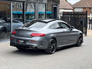 Used Mercedes-Benz C Class 2017 for sale - 79548201: Photo