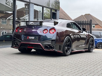 Used Nissan GT-R 2017 for sale - 76278417: Photo
