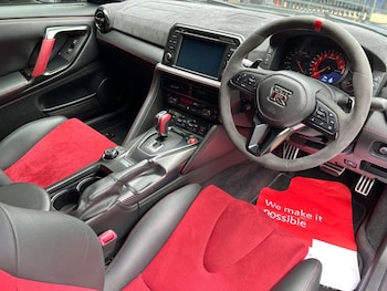Used Nissan GT-R 2017 for sale - 76278417: Photo