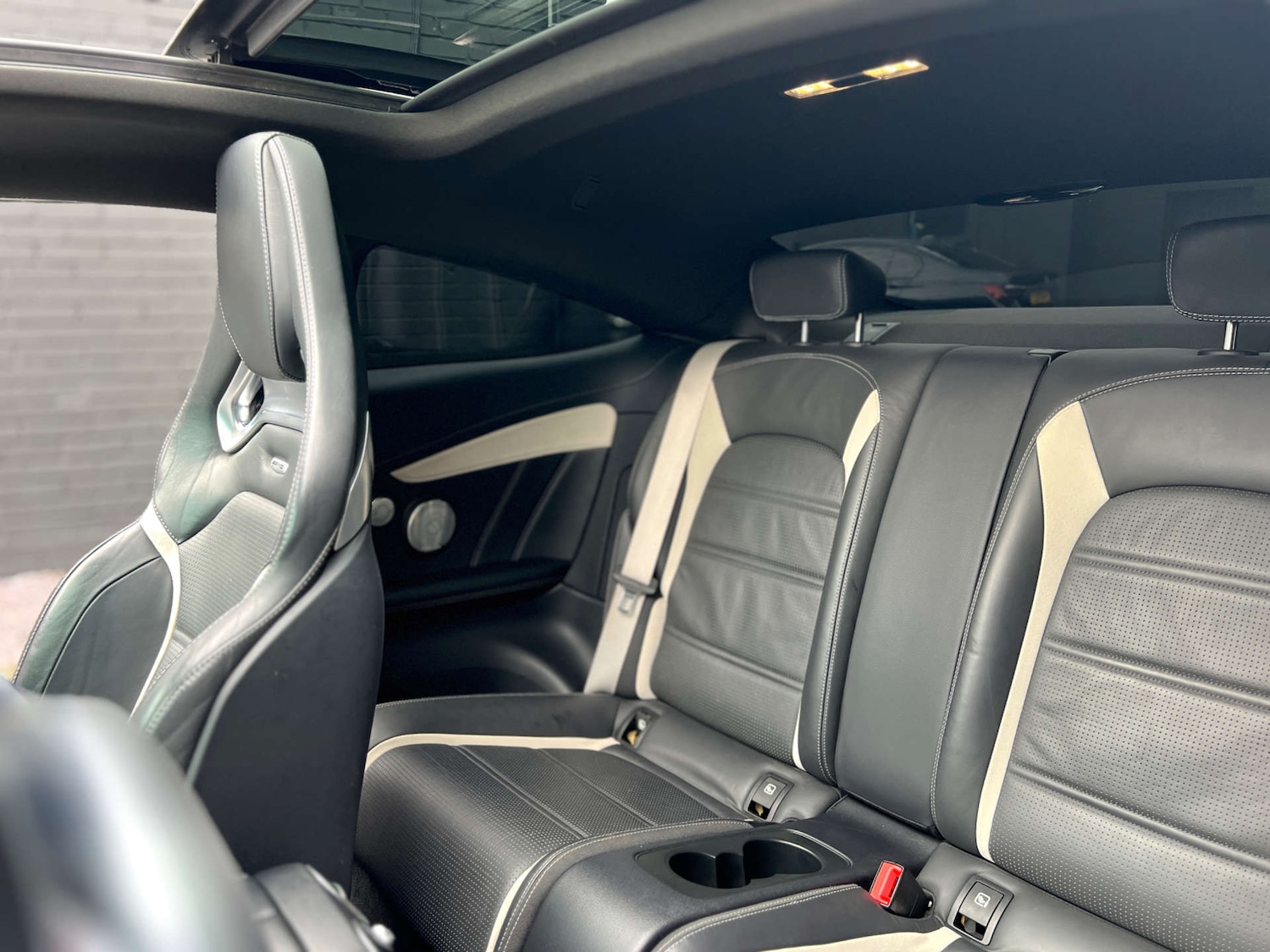 Used Mercedes-Benz C Class 2018 for sale - 77678672: Photo 17