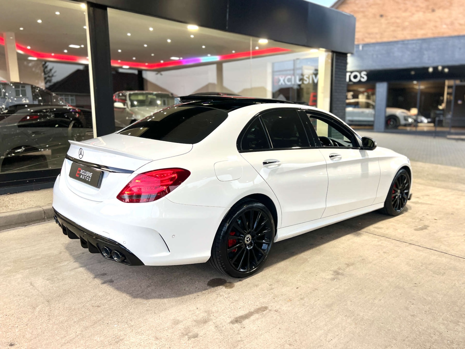 Used Mercedes-Benz C Class 2018 for sale - 76363583: Photo 18