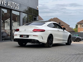 Used Mercedes-Benz C-Class 2018 for sale - 75557539: Photo