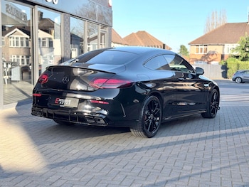 Used Mercedes-Benz C Class 2019 for sale - 78014334: Photo