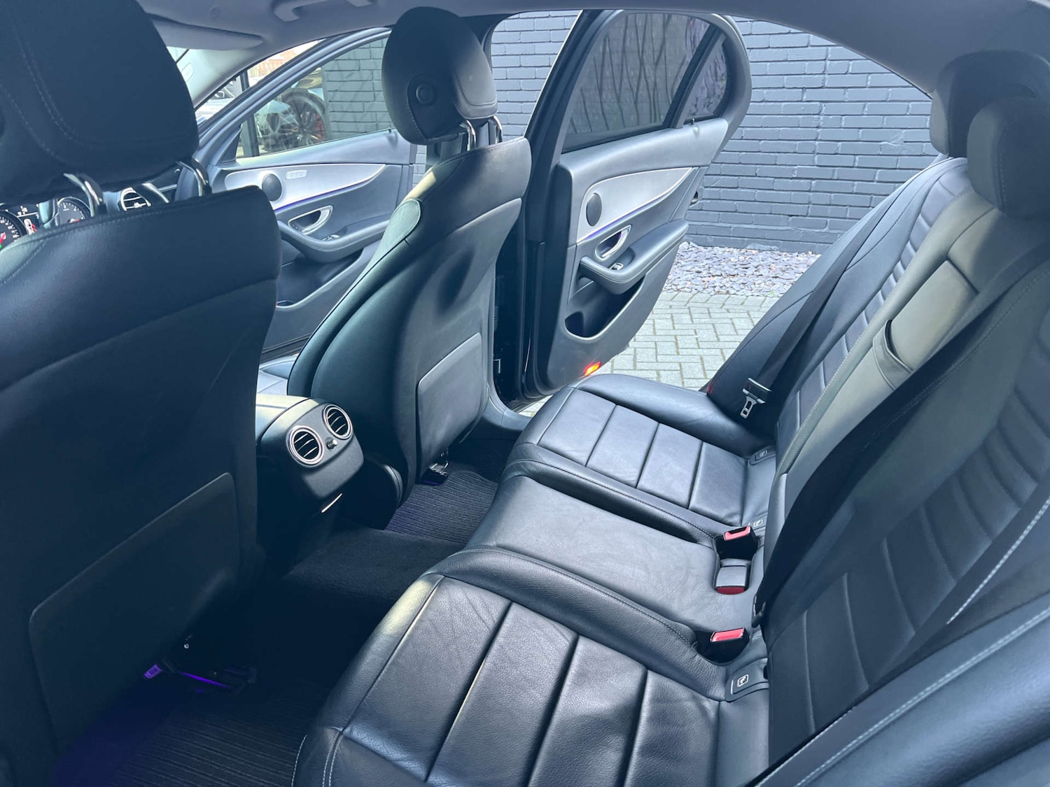 Used Mercedes-Benz E Class 2018 for sale - 77107849: Photo 11