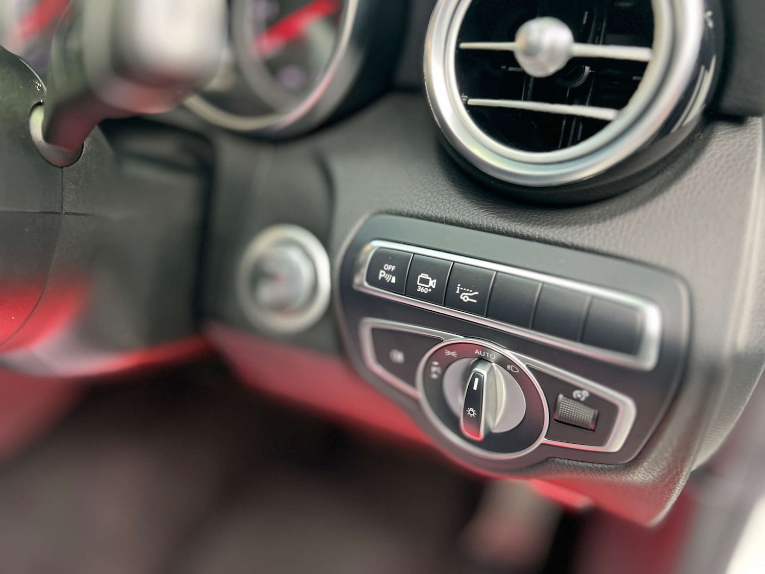 Used Mercedes-Benz C Class 2017 for sale - 76477436: Photo 19