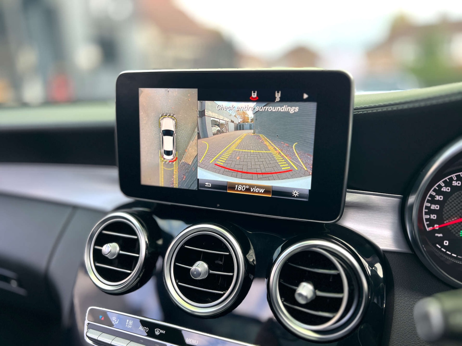 Used Mercedes-Benz C Class 2017 for sale - 76477436: Photo 24