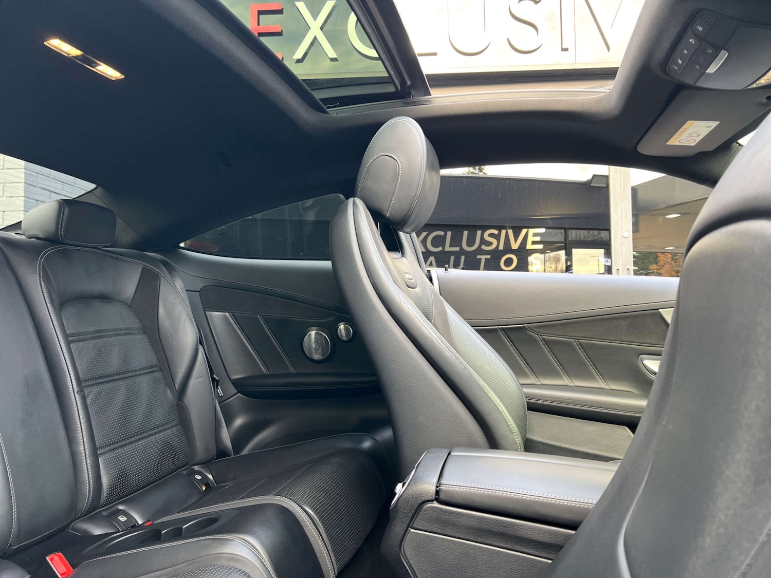 Used Mercedes-Benz C Class 2017 for sale - 76477436: Photo 35