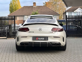 Used Mercedes-Benz C Class 2017 for sale - 76477436: Photo